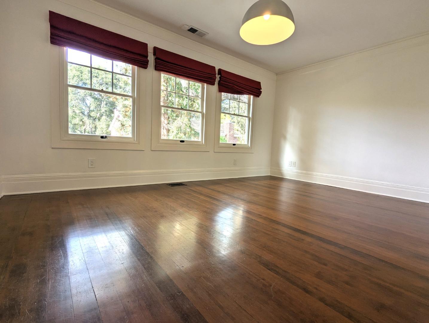 Detail Gallery Image 8 of 20 For 1400 Cowper St, Palo Alto,  CA 94301 - 4 Beds | 3/1 Baths
