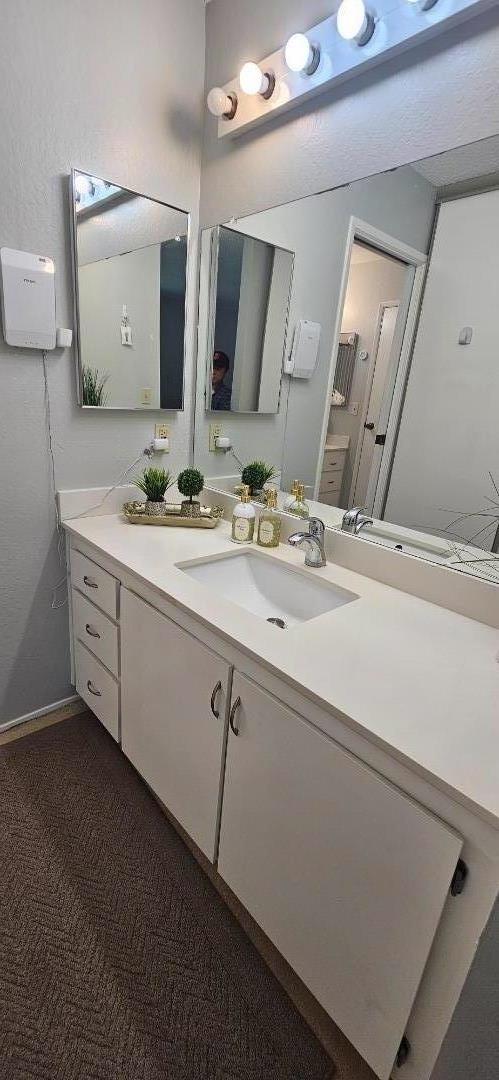 Detail Gallery Image 30 of 41 For 205 Del Valle Cir, El Sobrante,  CA 94803 - 2 Beds | 1/1 Baths