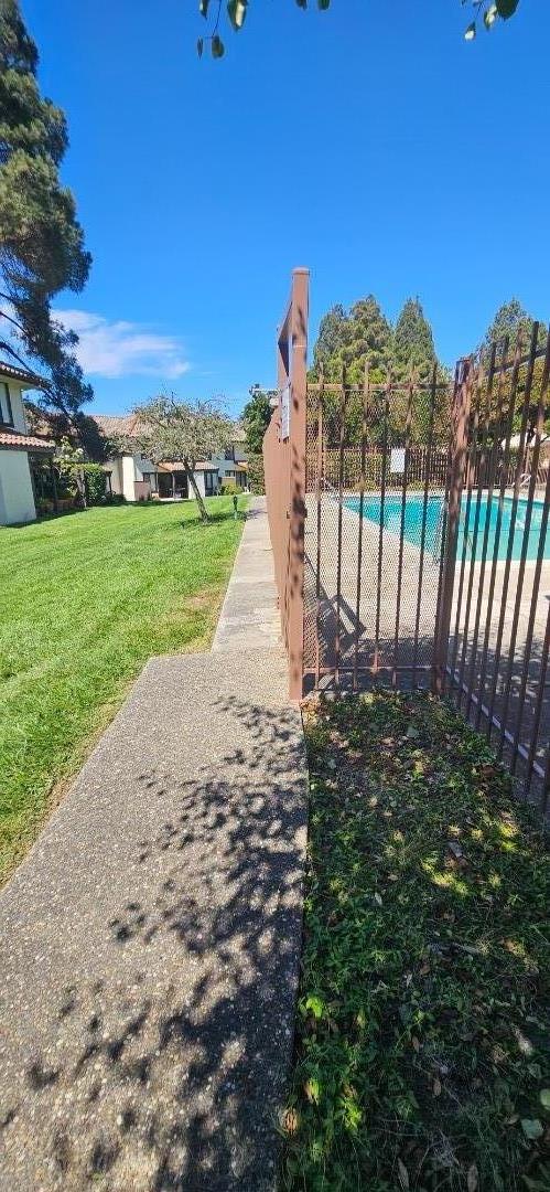 Detail Gallery Image 41 of 41 For 205 Del Valle Cir, El Sobrante,  CA 94803 - 2 Beds | 1/1 Baths