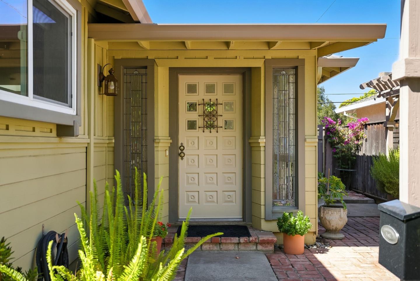 Detail Gallery Image 4 of 48 For 1449 Merrywood Dr, San Jose,  CA 95118 - 3 Beds | 2 Baths