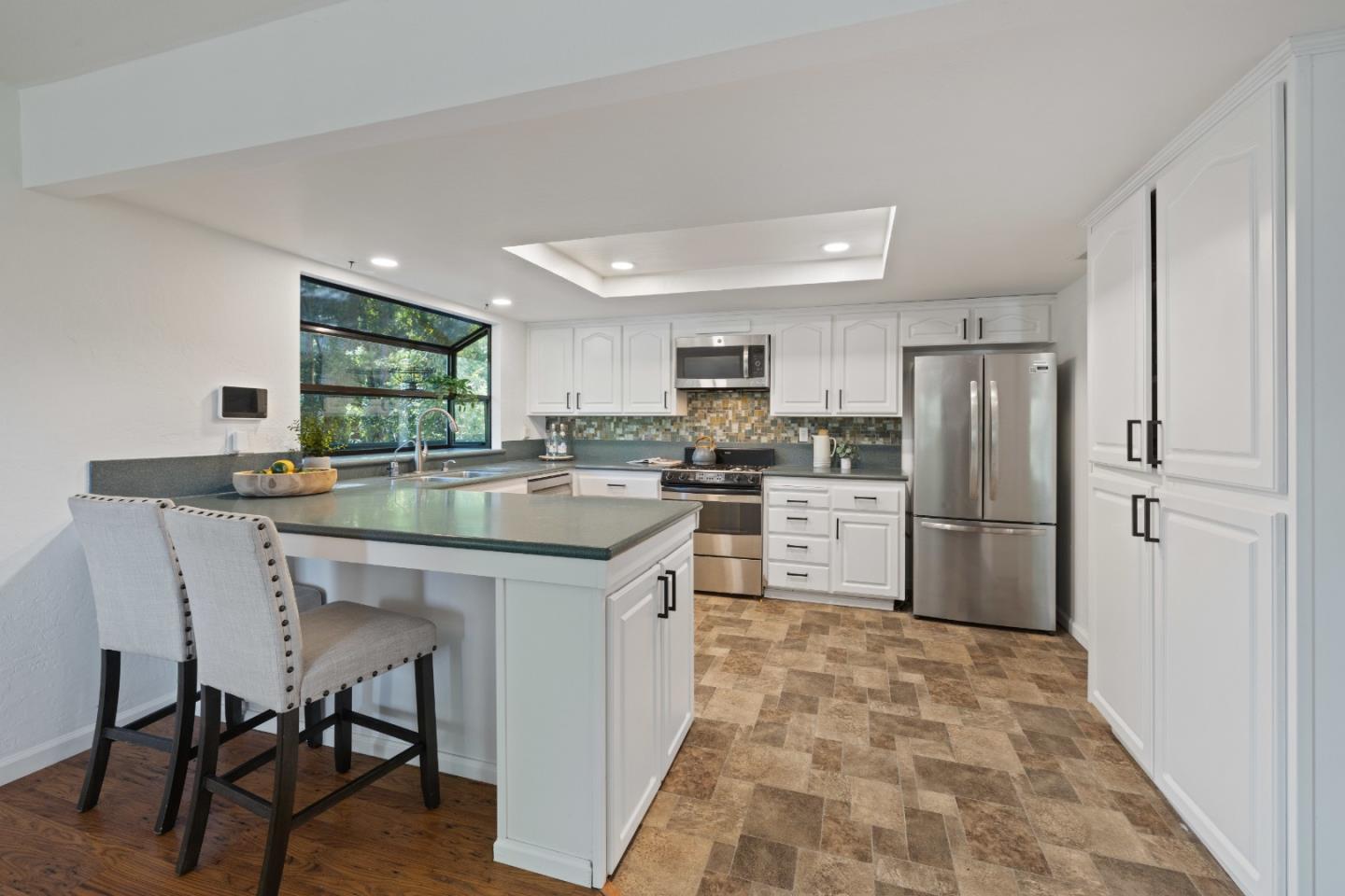 Detail Gallery Image 18 of 107 For 70 Highgate Rd, Scotts Valley,  CA 95066 - 3 Beds | 2/1 Baths