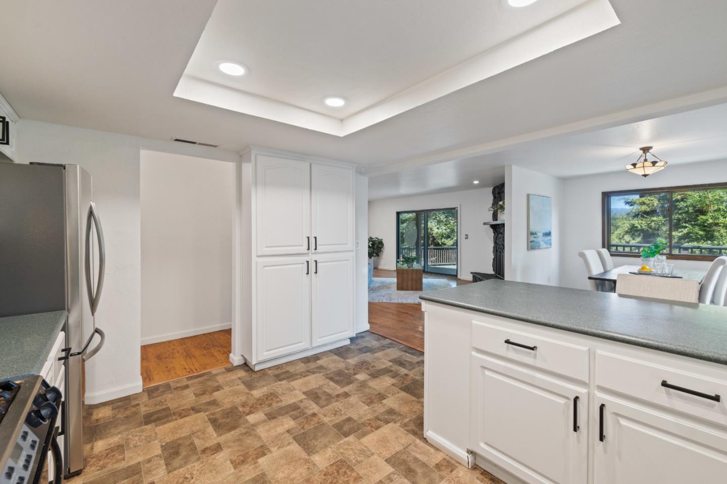 Detail Gallery Image 20 of 107 For 70 Highgate Rd, Scotts Valley,  CA 95066 - 3 Beds | 2/1 Baths