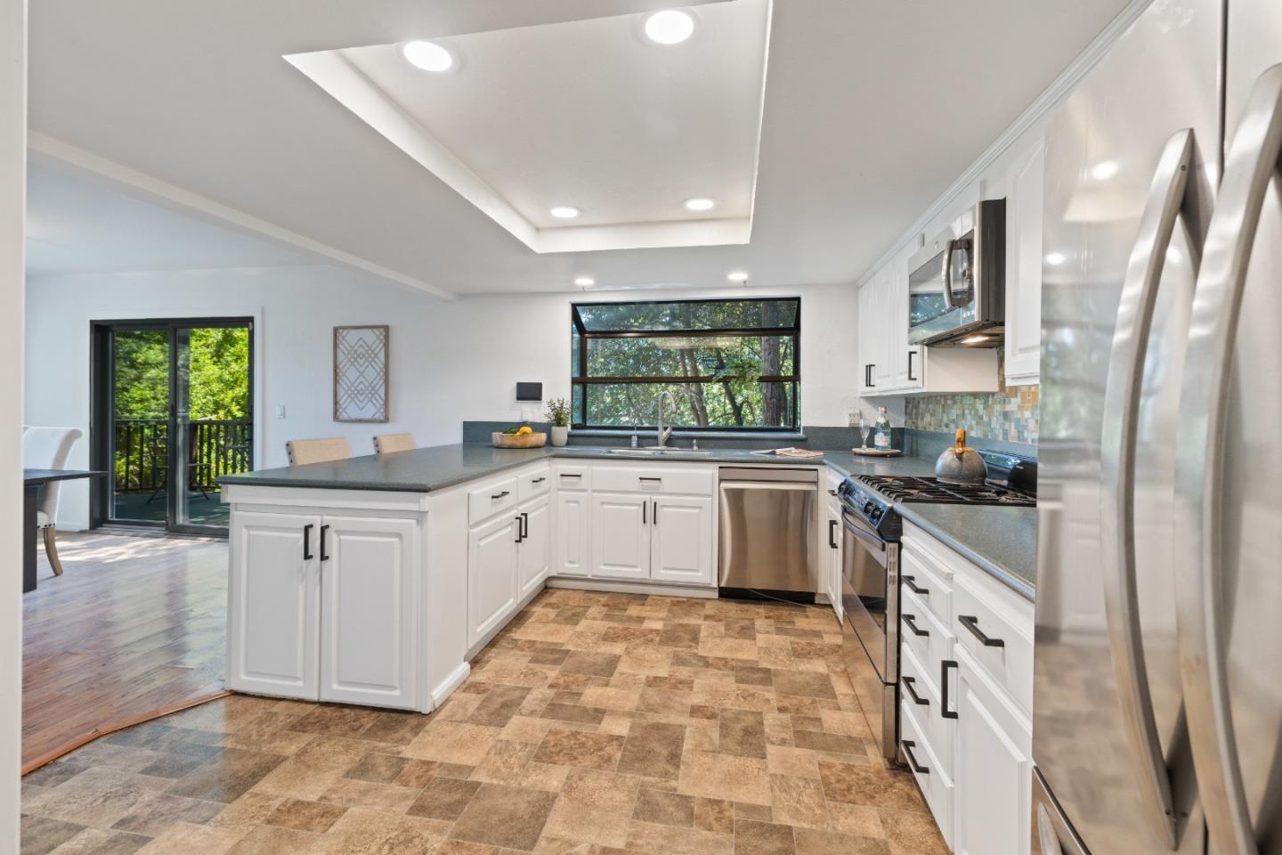 Detail Gallery Image 21 of 107 For 70 Highgate Rd, Scotts Valley,  CA 95066 - 3 Beds | 2/1 Baths