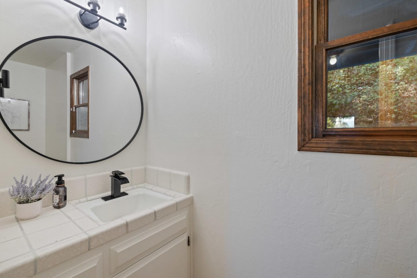 Detail Gallery Image 38 of 107 For 70 Highgate Rd, Scotts Valley,  CA 95066 - 3 Beds | 2/1 Baths