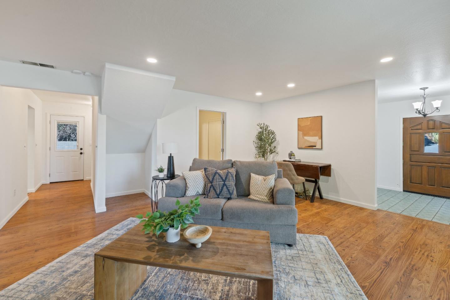 Detail Gallery Image 9 of 107 For 70 Highgate Rd, Scotts Valley,  CA 95066 - 3 Beds | 2/1 Baths