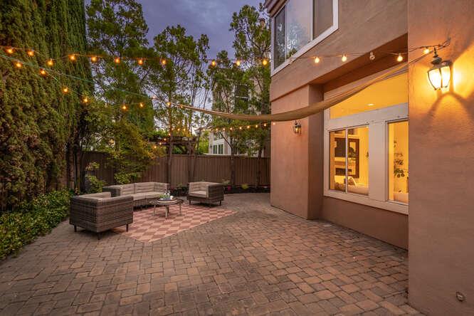 Detail Gallery Image 42 of 48 For 816 Corriente Point Dr, Redwood Shores,  CA 94065 - 4 Beds | 3 Baths