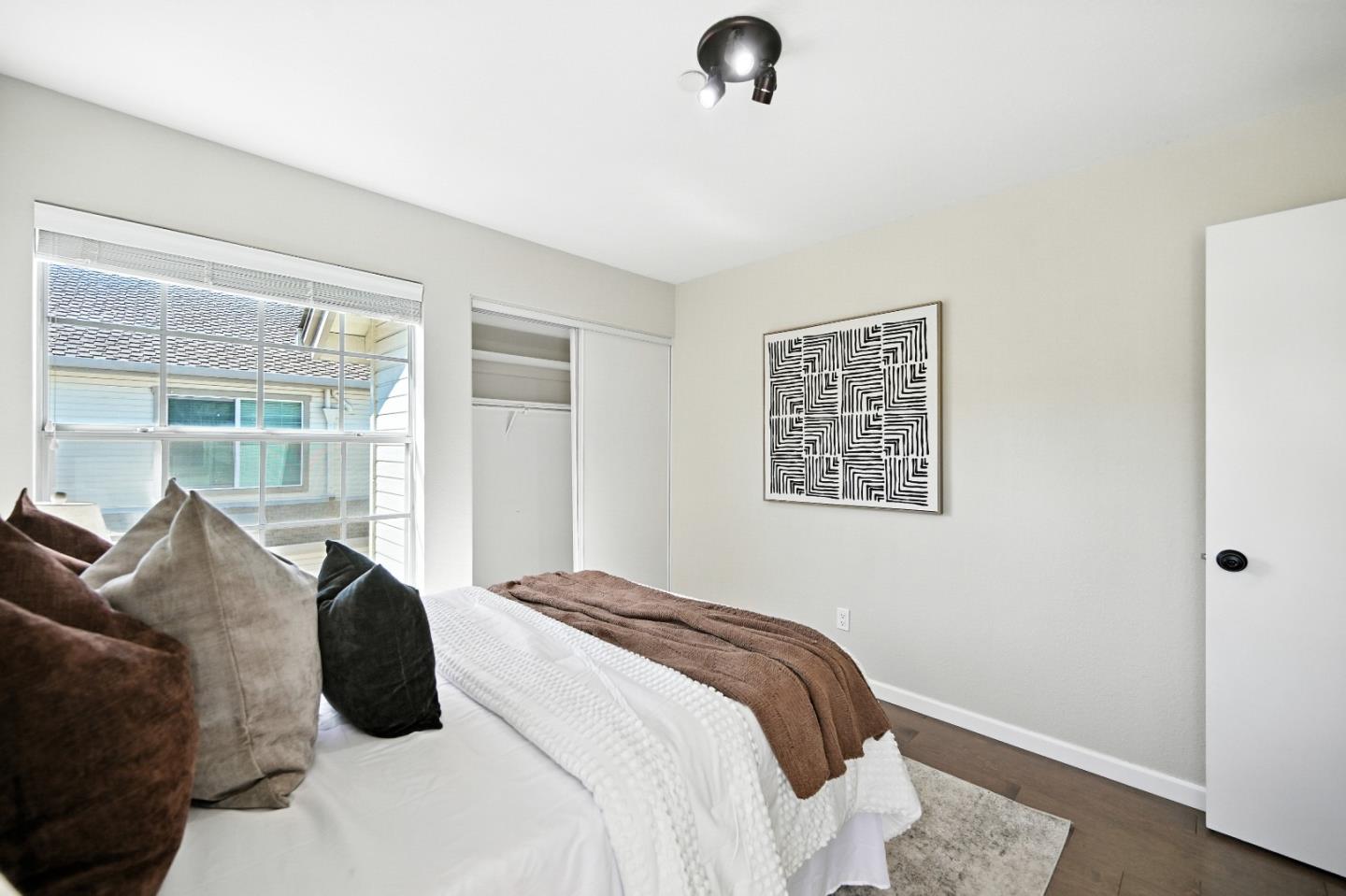 Detail Gallery Image 27 of 56 For 984 Belmont Ter #10,  Sunnyvale,  CA 94086 - 2 Beds | 1 Baths