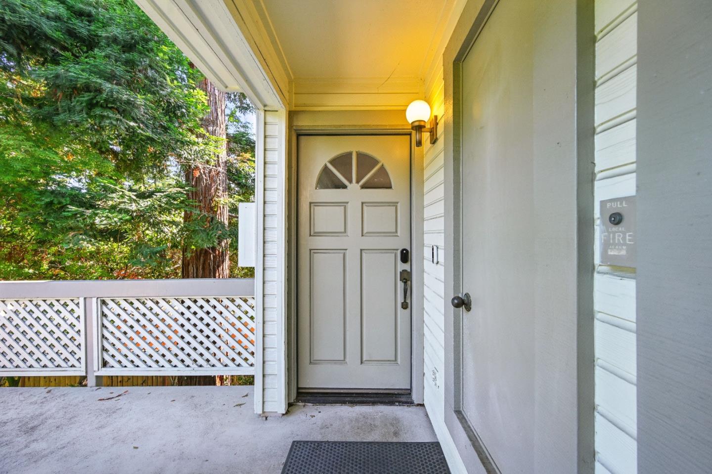 Detail Gallery Image 3 of 56 For 984 Belmont Ter #10,  Sunnyvale,  CA 94086 - 2 Beds | 1 Baths