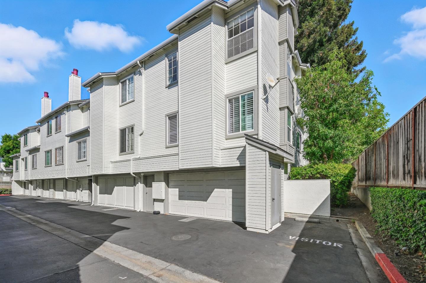 Detail Gallery Image 39 of 56 For 984 Belmont Ter #10,  Sunnyvale,  CA 94086 - 2 Beds | 1 Baths