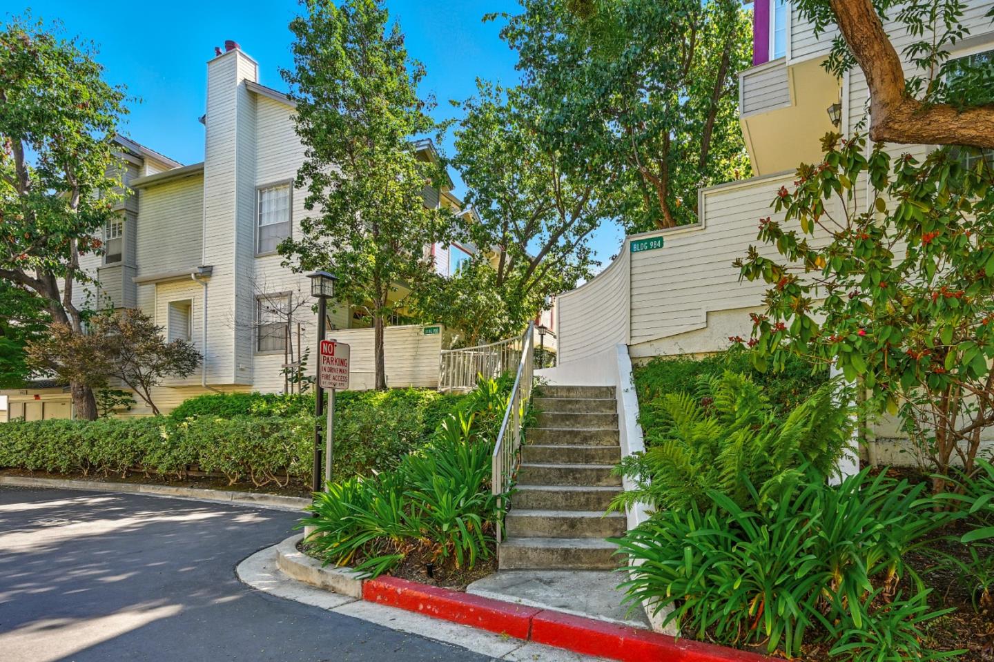 Detail Gallery Image 44 of 56 For 984 Belmont Ter #10,  Sunnyvale,  CA 94086 - 2 Beds | 1 Baths