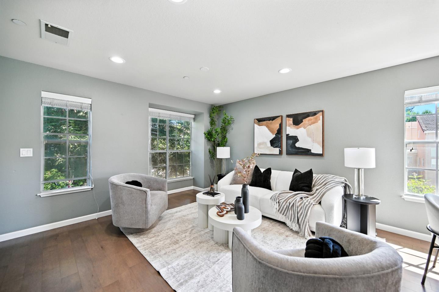 Detail Gallery Image 8 of 56 For 984 Belmont Ter #10,  Sunnyvale,  CA 94086 - 2 Beds | 1 Baths