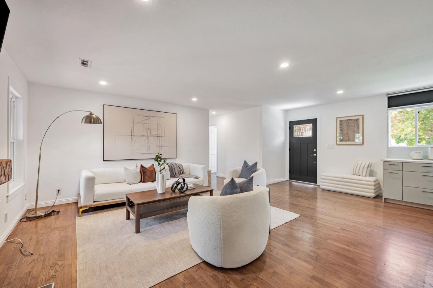 Detail Gallery Image 6 of 26 For 6729 Michele Way, San Jose,  CA 95129 - 3 Beds | 2 Baths