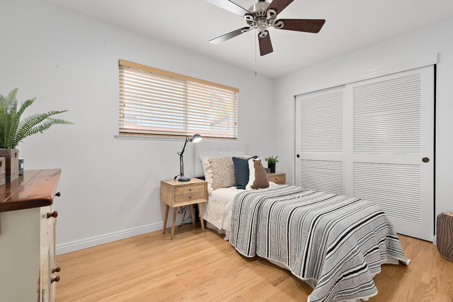Detail Gallery Image 18 of 29 For 2467 Flint Ave, San Jose,  CA 95148 - 4 Beds | 2 Baths