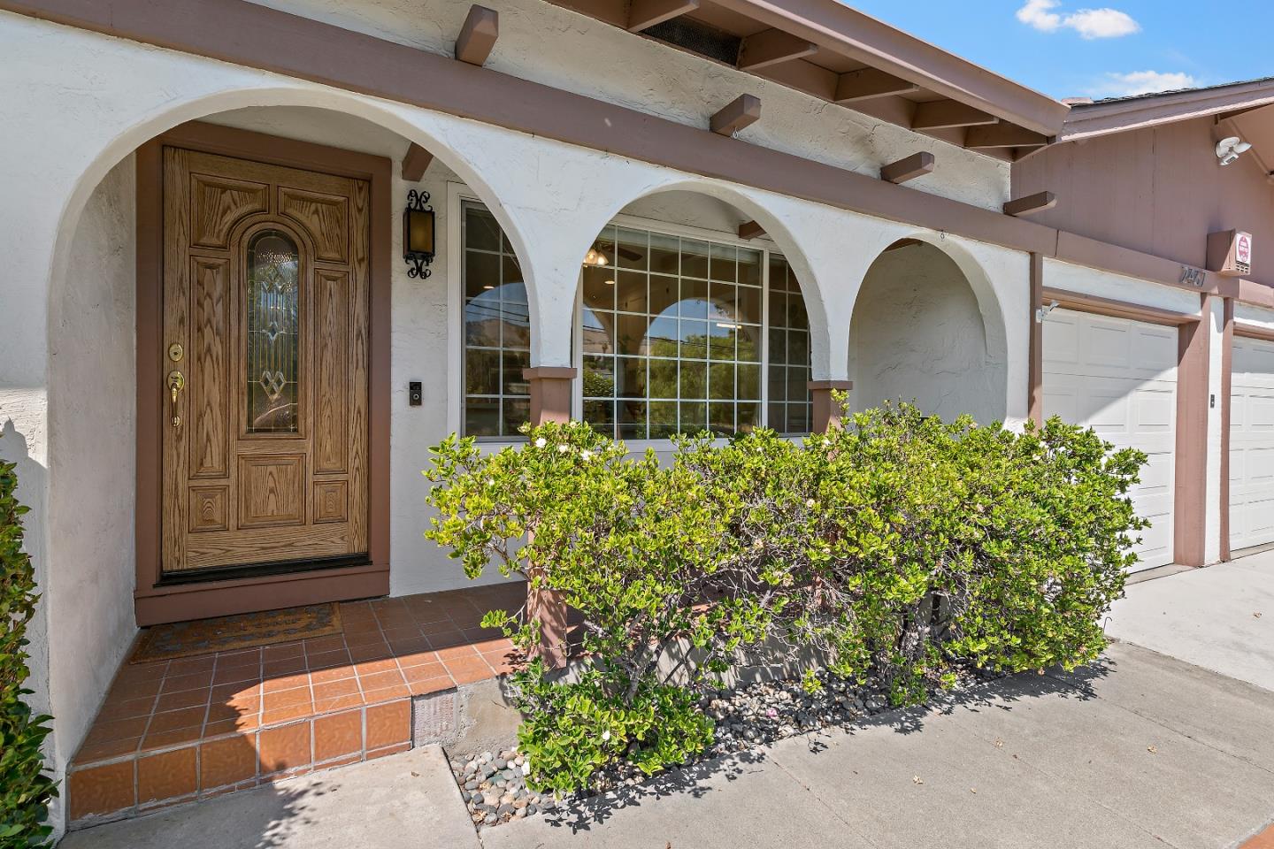 Detail Gallery Image 3 of 29 For 2467 Flint Ave, San Jose,  CA 95148 - 4 Beds | 2 Baths