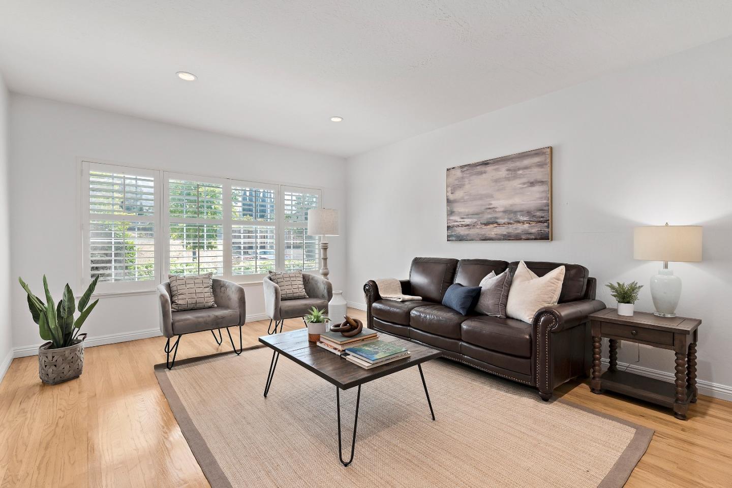 Detail Gallery Image 6 of 29 For 2467 Flint Ave, San Jose,  CA 95148 - 4 Beds | 2 Baths