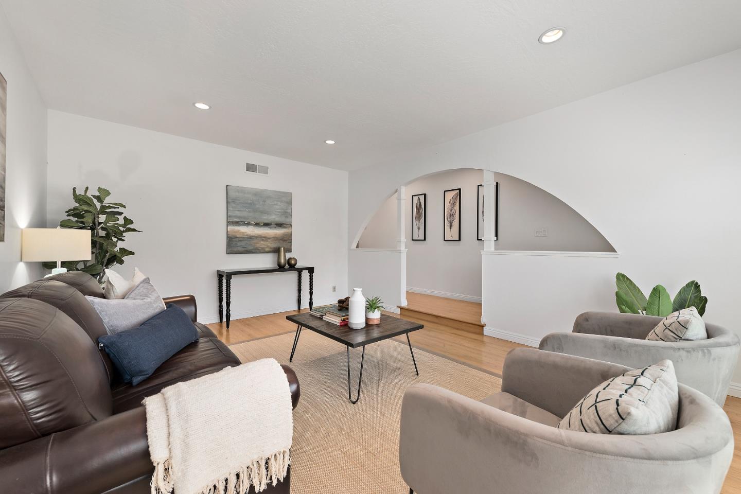 Detail Gallery Image 7 of 29 For 2467 Flint Ave, San Jose,  CA 95148 - 4 Beds | 2 Baths