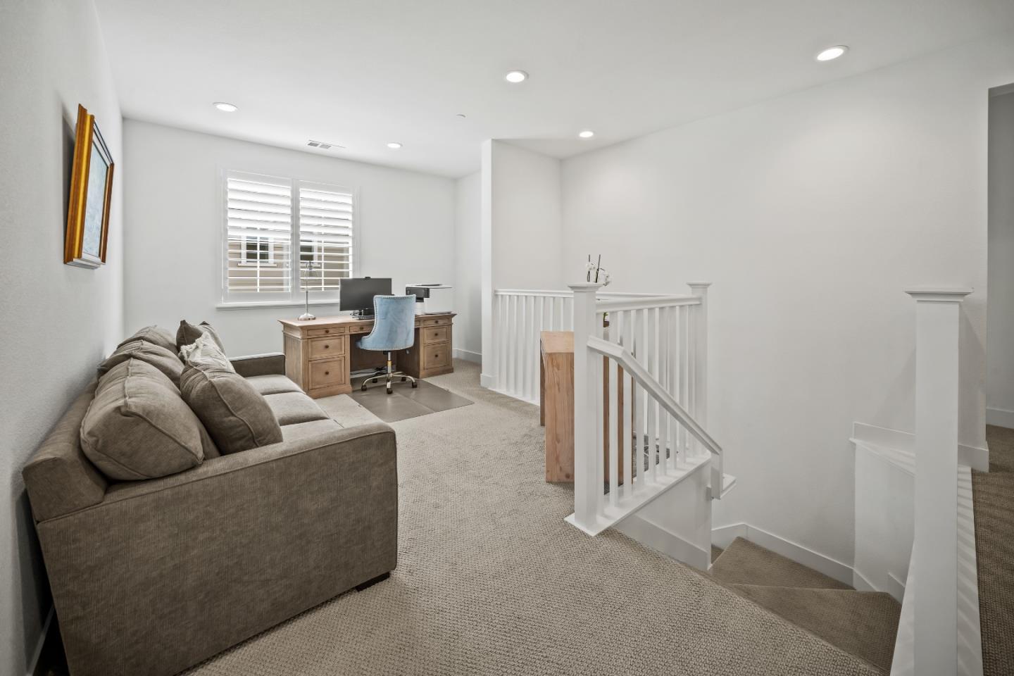 Detail Gallery Image 16 of 38 For 2798 Telegraph Blvd, Marina,  CA 93933 - 3 Beds | 2/1 Baths