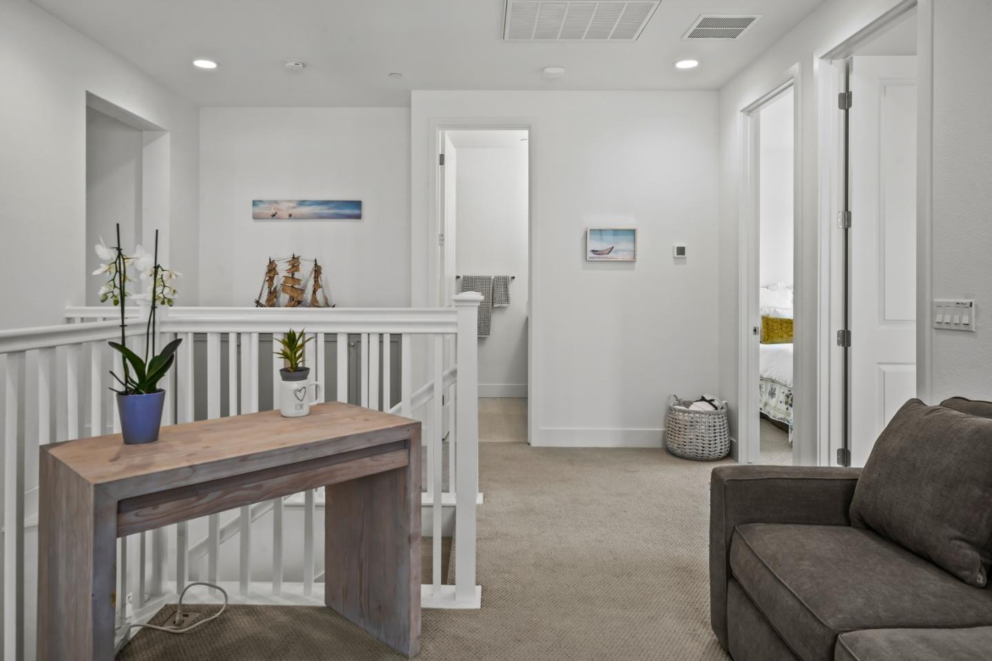 Detail Gallery Image 19 of 38 For 2798 Telegraph Blvd, Marina,  CA 93933 - 3 Beds | 2/1 Baths