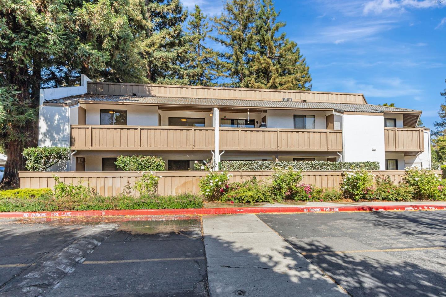 Detail Gallery Image 33 of 38 For 2201 Monroe St #102,  Santa Clara,  CA 95050 - 2 Beds | 1 Baths