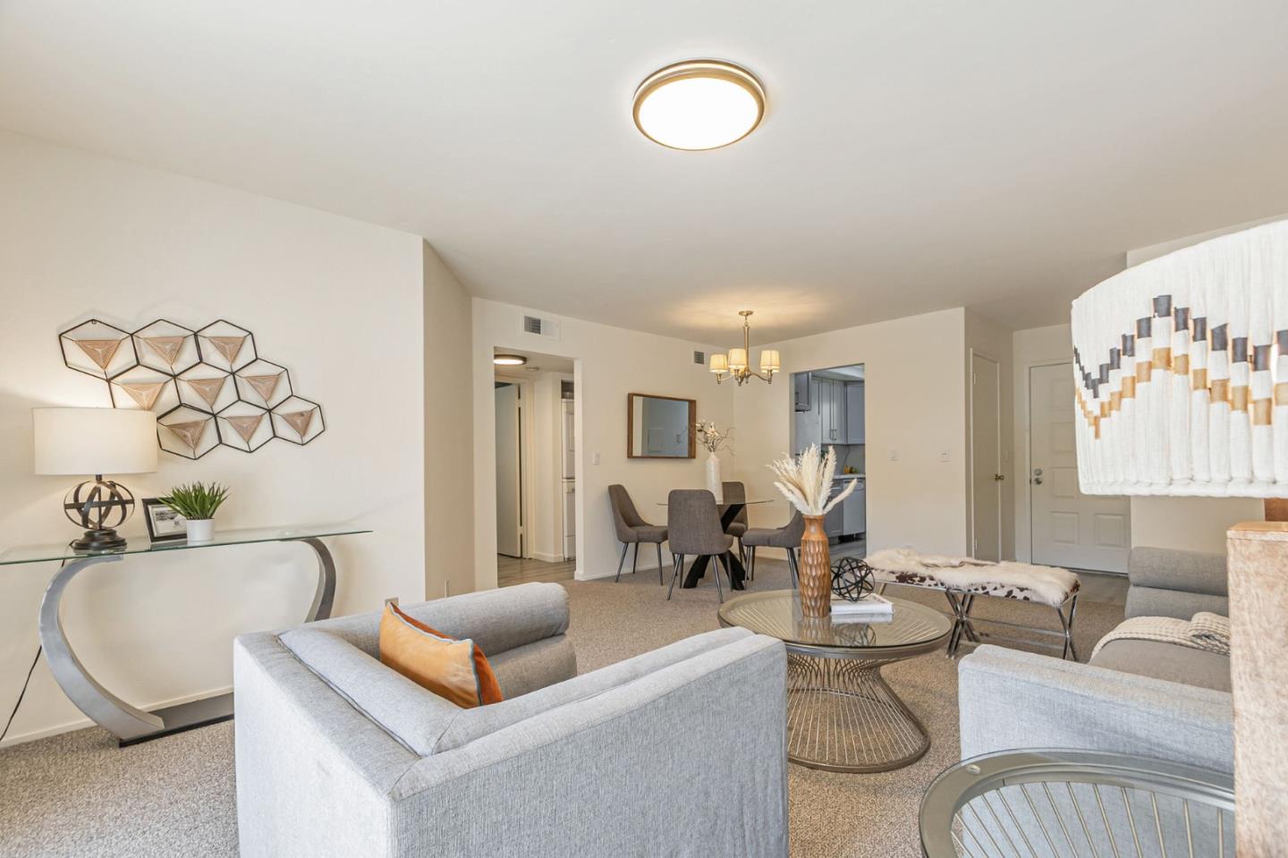 Detail Gallery Image 9 of 38 For 2201 Monroe St #102,  Santa Clara,  CA 95050 - 2 Beds | 1 Baths