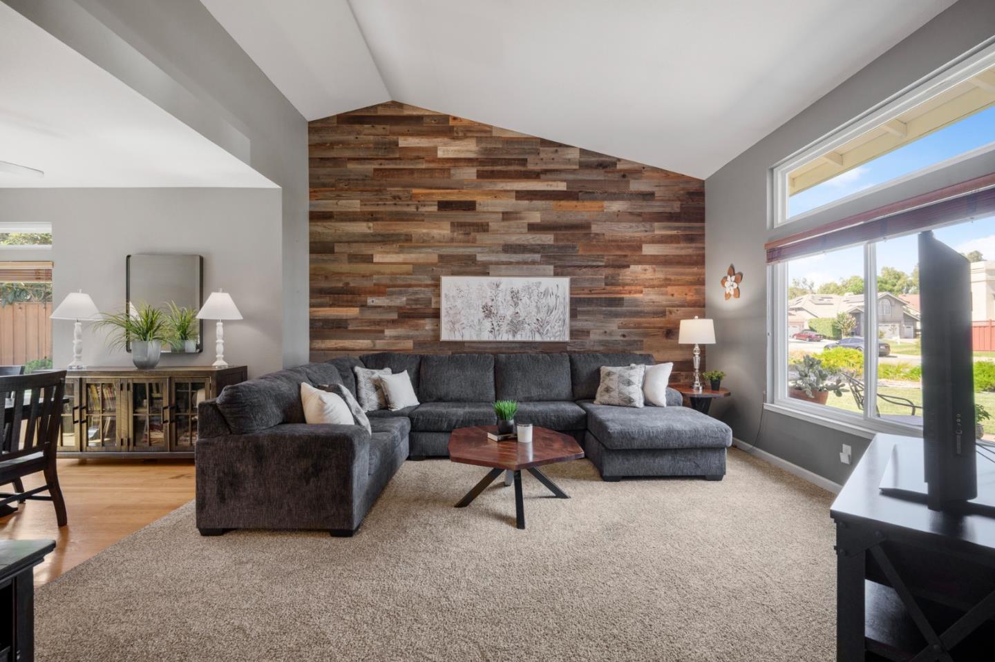 Detail Gallery Image 24 of 34 For 18435 Murphy Springs Dr, Morgan Hill,  CA 95037 - 3 Beds | 2/1 Baths