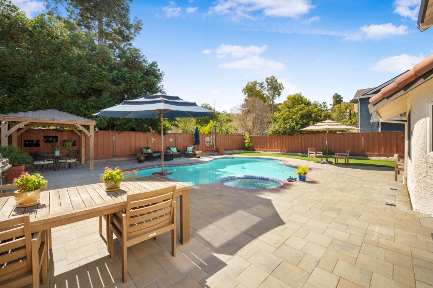 Detail Gallery Image 27 of 34 For 18435 Murphy Springs Dr, Morgan Hill,  CA 95037 - 3 Beds | 2/1 Baths