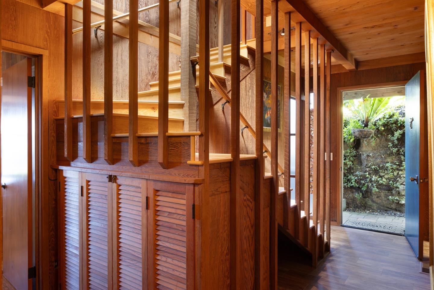 Detail Gallery Image 28 of 44 For 799 Parcel St, Monterey,  CA 93940 - 4 Beds | 3 Baths