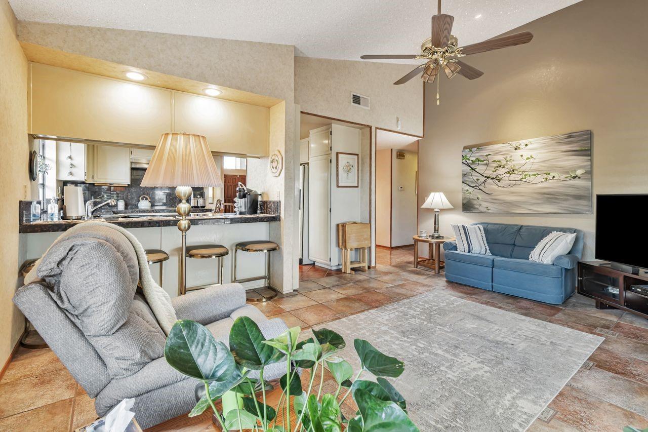 Detail Gallery Image 16 of 35 For 2885 Mantis Dr, San Jose,  CA 95148 - 4 Beds | 2 Baths