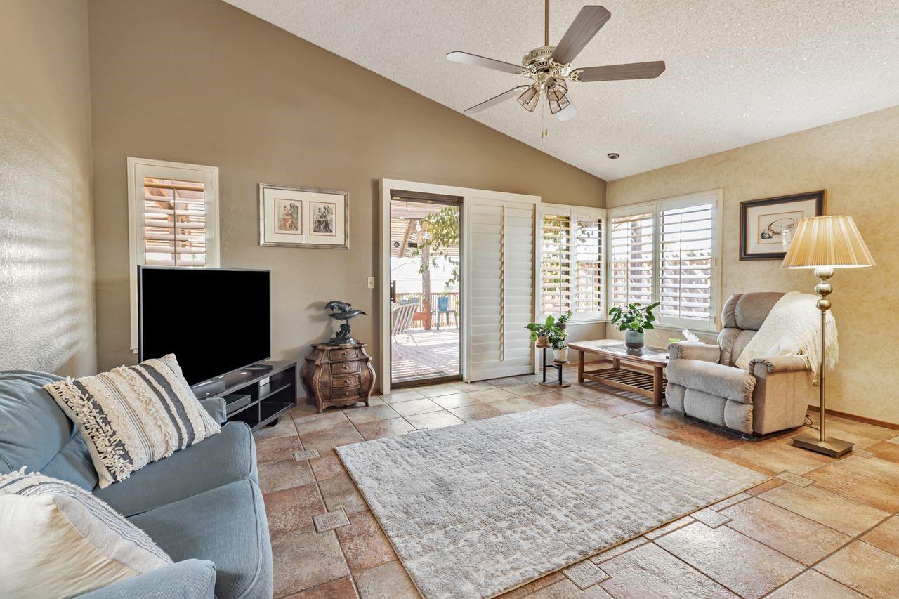 Detail Gallery Image 17 of 35 For 2885 Mantis Dr, San Jose,  CA 95148 - 4 Beds | 2 Baths