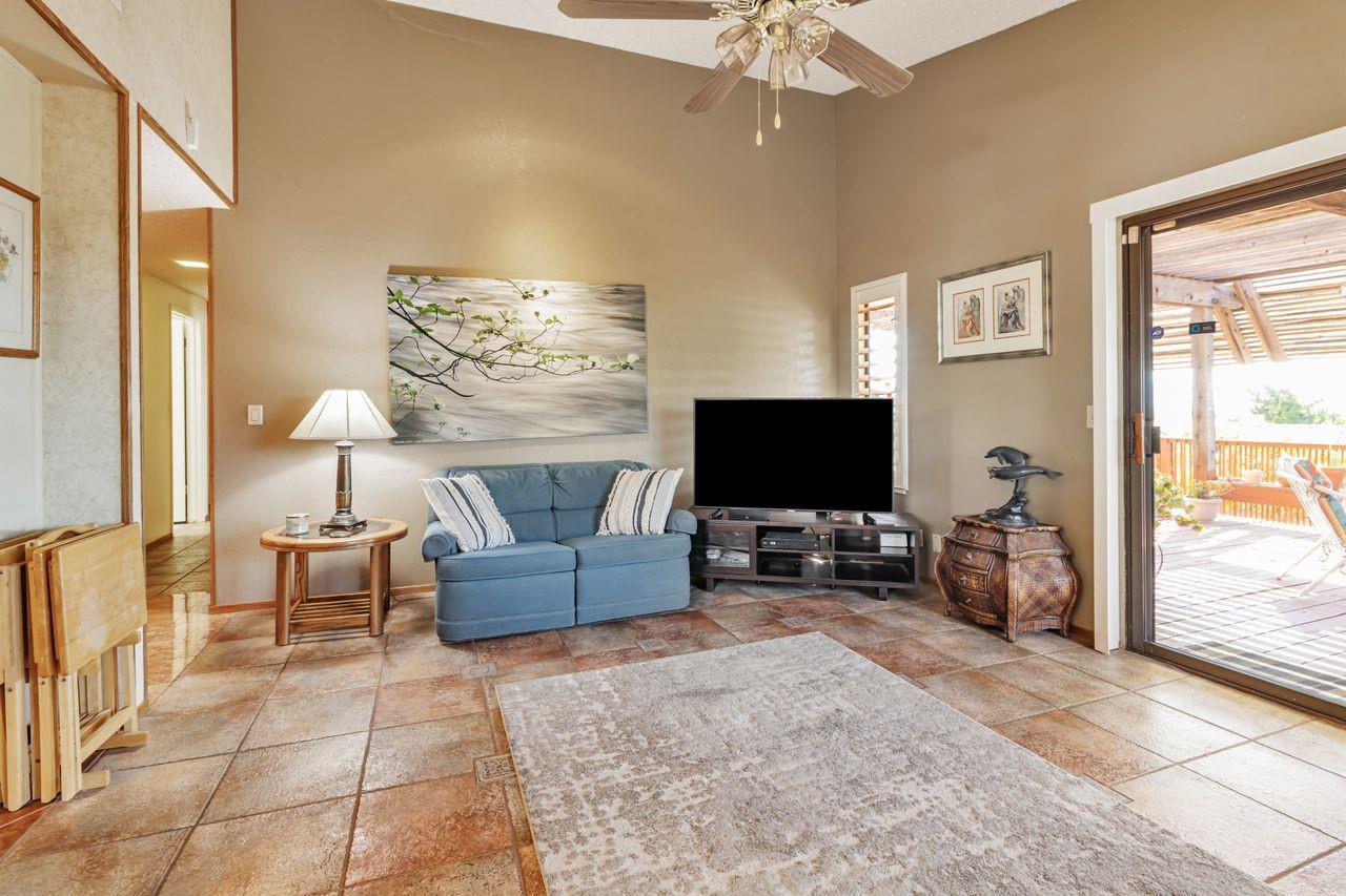 Detail Gallery Image 18 of 35 For 2885 Mantis Dr, San Jose,  CA 95148 - 4 Beds | 2 Baths