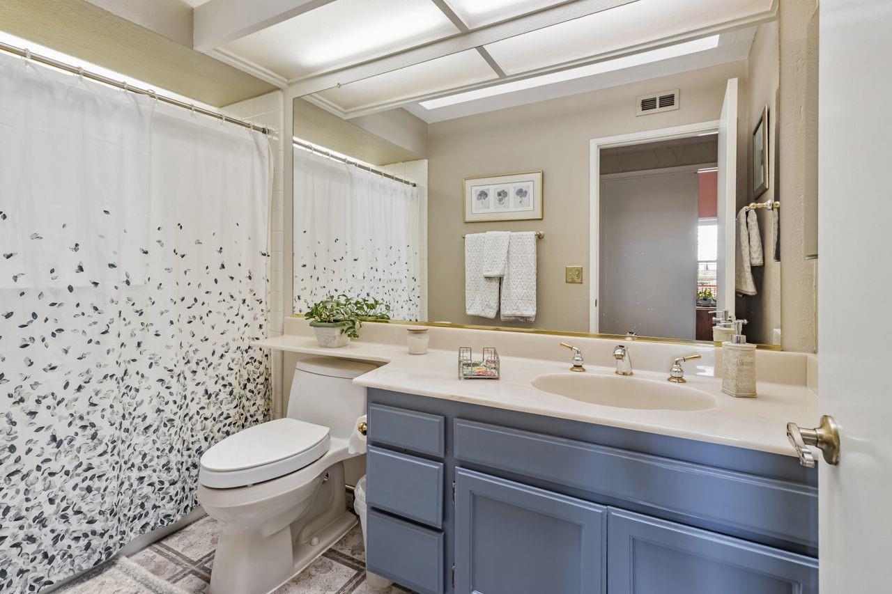 Detail Gallery Image 21 of 35 For 2885 Mantis Dr, San Jose,  CA 95148 - 4 Beds | 2 Baths