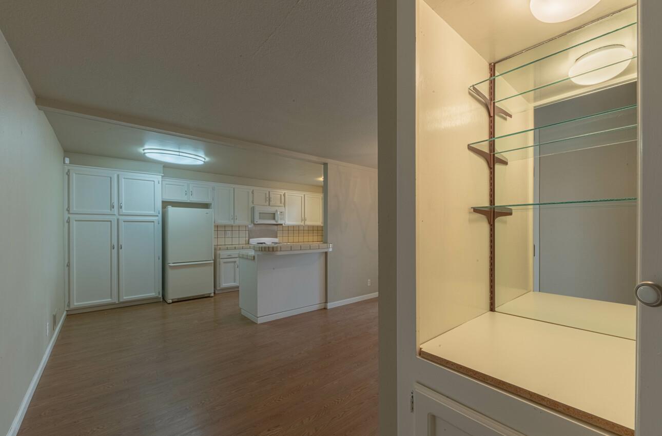 Detail Gallery Image 15 of 38 For 330 Woodside Dr #104,  Salinas,  CA 93901 - 2 Beds | 2 Baths