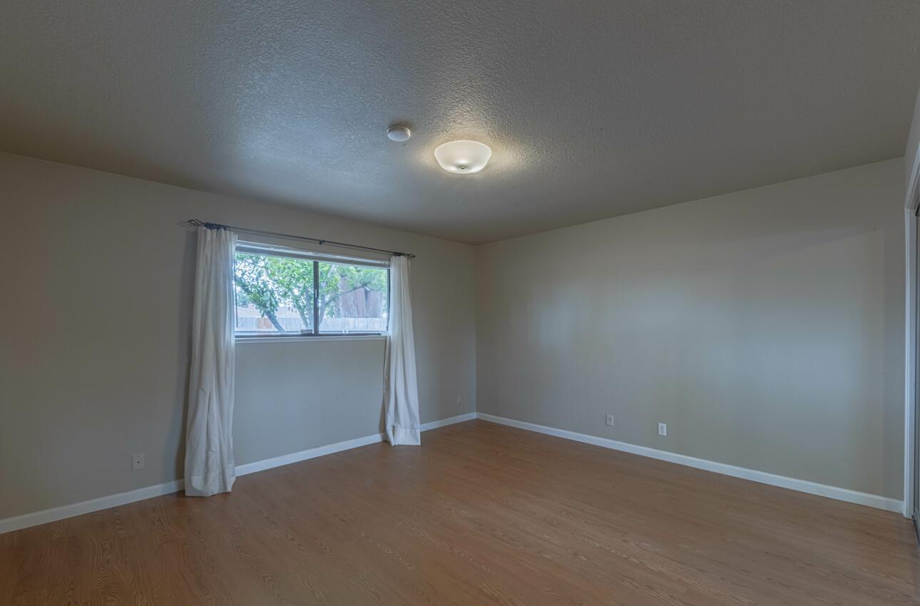 Detail Gallery Image 29 of 38 For 330 Woodside Dr #104,  Salinas,  CA 93901 - 2 Beds | 2 Baths