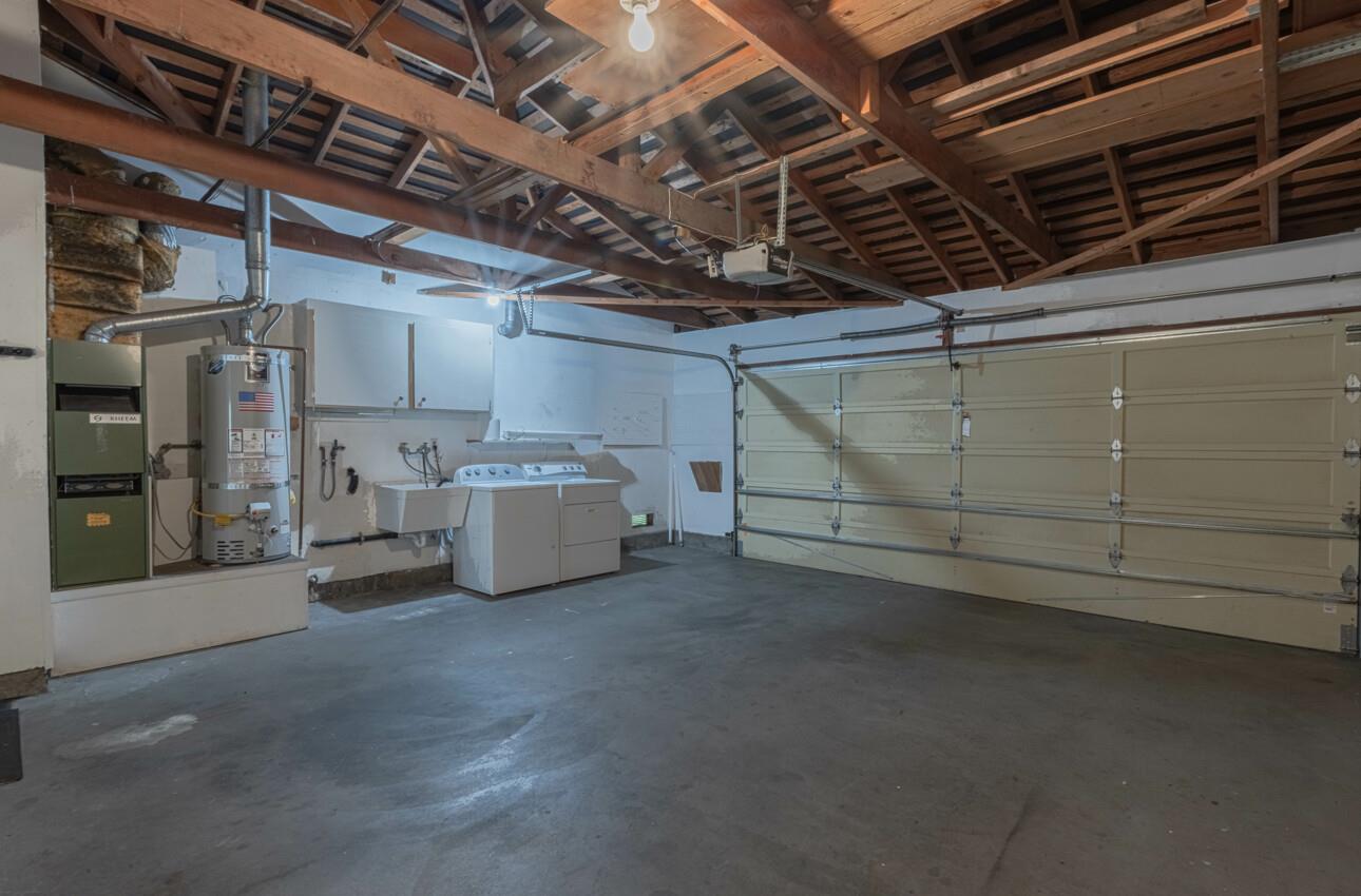 Detail Gallery Image 40 of 40 For 330 Woodside Dr #104,  Salinas,  CA 93901 - 2 Beds | 2 Baths