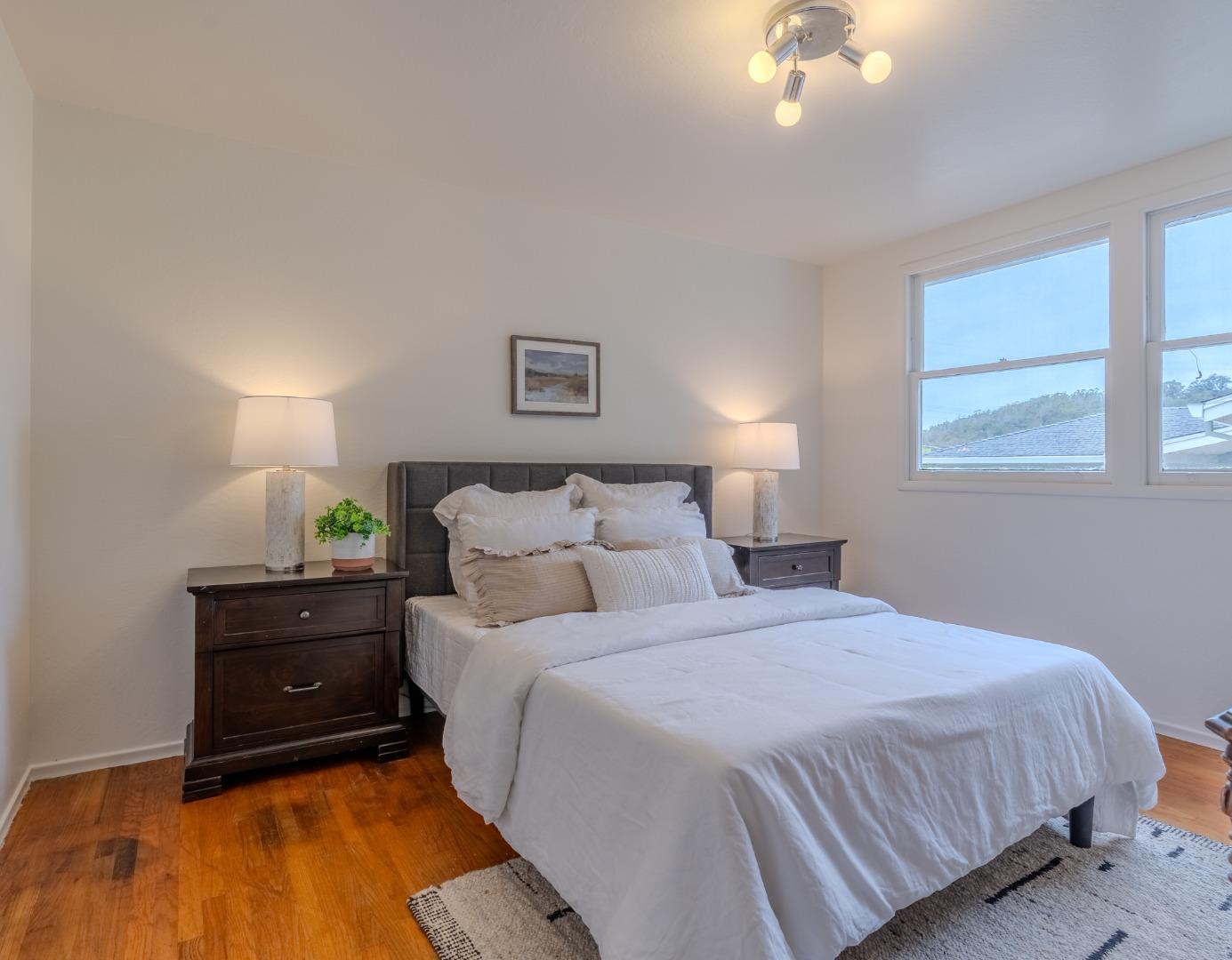Detail Gallery Image 16 of 42 For 1451 Perez Dr, Pacifica,  CA 94044 - 3 Beds | 1 Baths