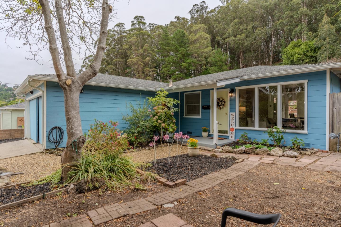 Detail Gallery Image 25 of 42 For 1451 Perez Dr, Pacifica,  CA 94044 - 3 Beds | 1 Baths