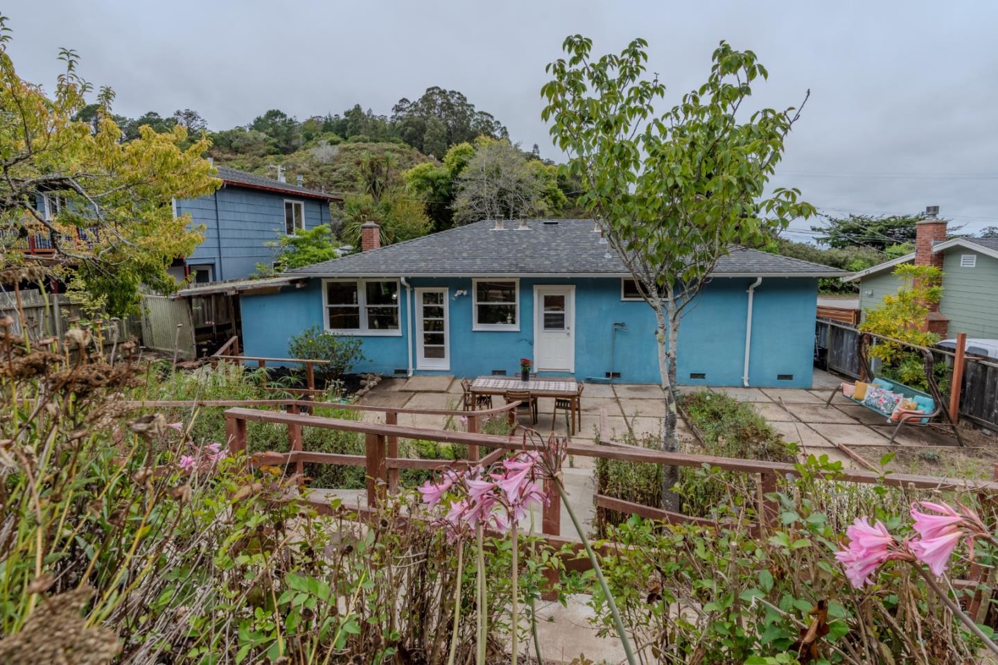 Detail Gallery Image 31 of 42 For 1451 Perez Dr, Pacifica,  CA 94044 - 3 Beds | 1 Baths