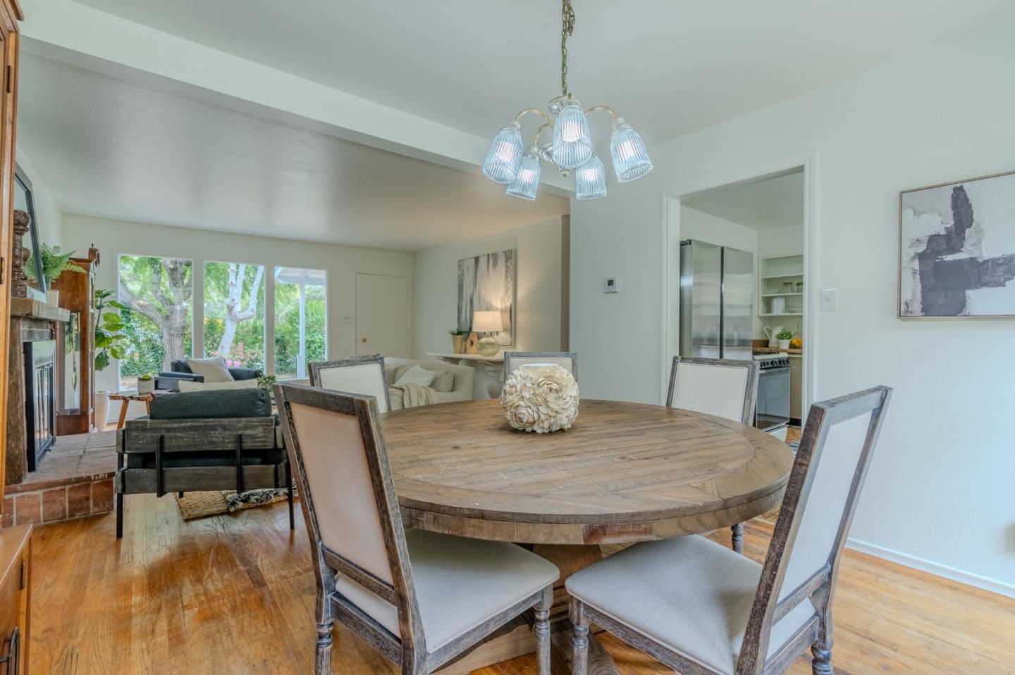 Detail Gallery Image 9 of 42 For 1451 Perez Dr, Pacifica,  CA 94044 - 3 Beds | 1 Baths