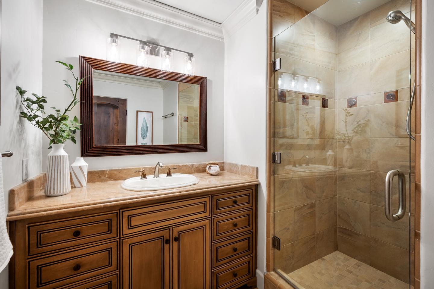 Detail Gallery Image 20 of 41 For 6 Bayhill Pl, Half Moon Bay,  CA 94019 - 3 Beds | 3 Baths