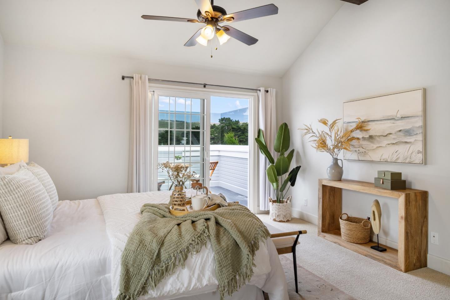 Detail Gallery Image 22 of 41 For 6 Bayhill Pl, Half Moon Bay,  CA 94019 - 3 Beds | 3 Baths
