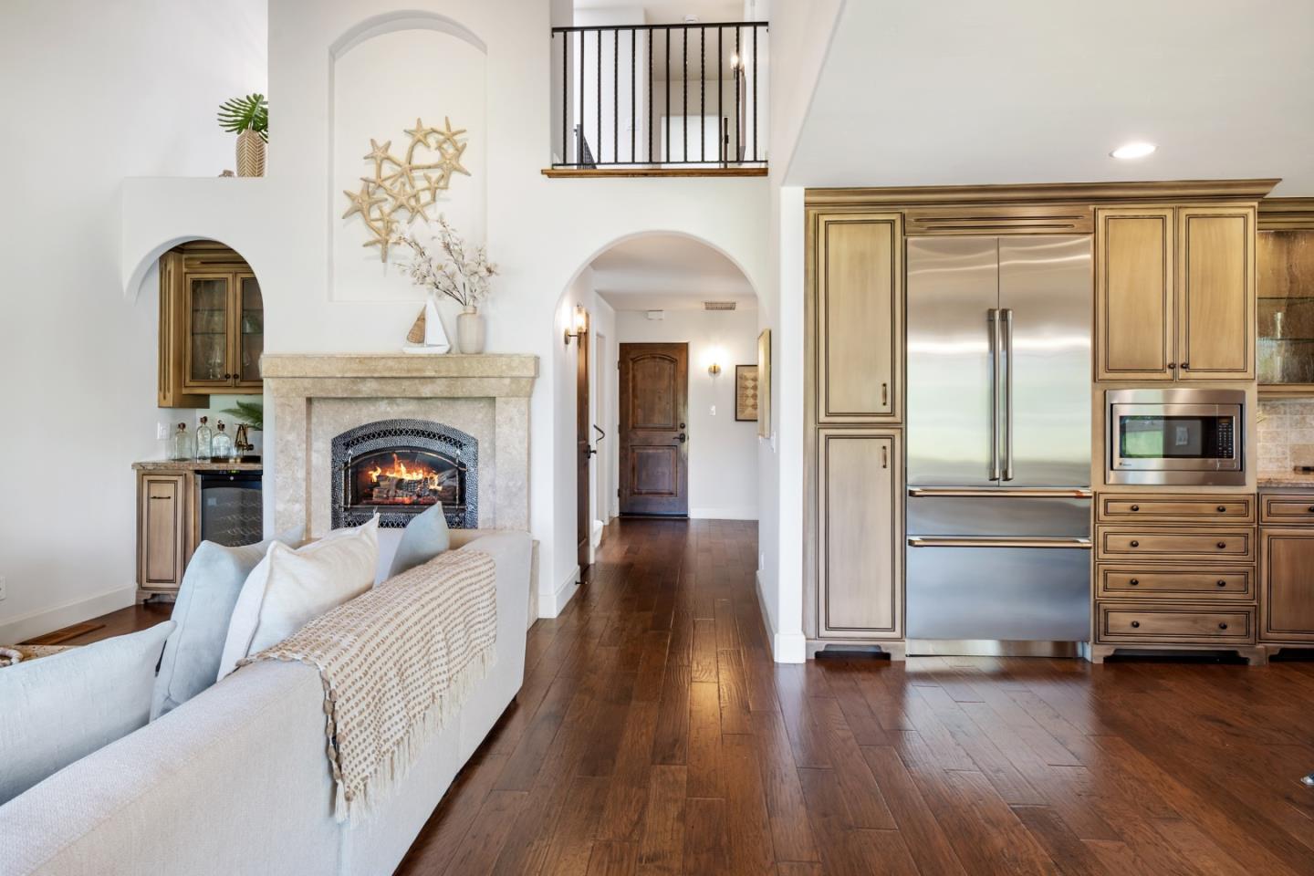 Detail Gallery Image 4 of 41 For 6 Bayhill Pl, Half Moon Bay,  CA 94019 - 3 Beds | 3 Baths