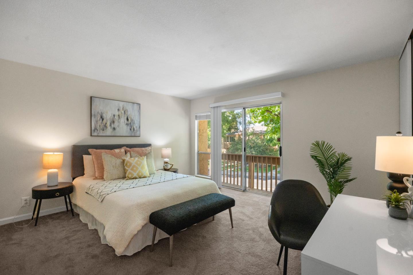 Detail Gallery Image 9 of 18 For 125 Connemara Way #3,  Sunnyvale,  CA 94087 - 2 Beds | 1/1 Baths