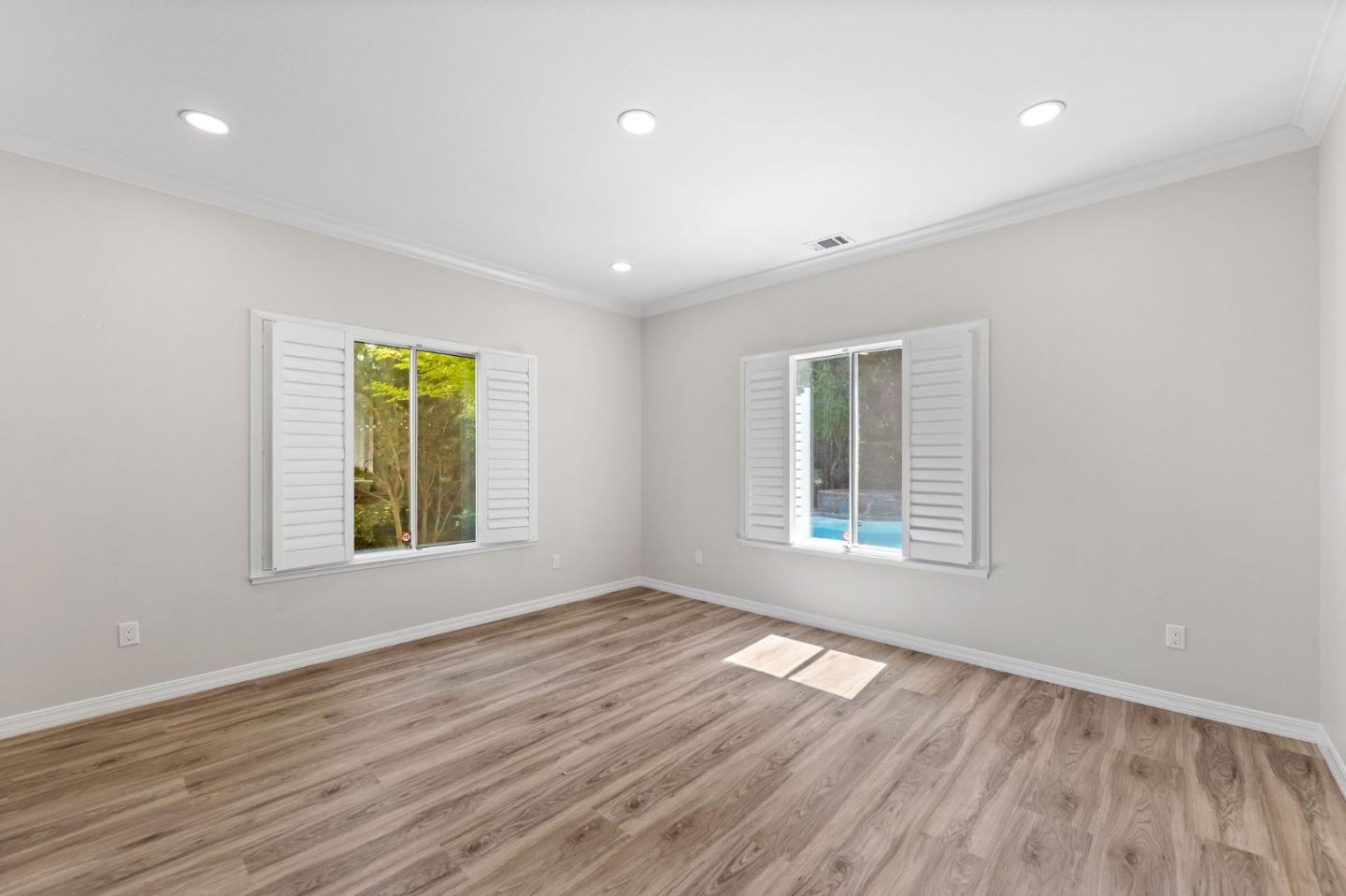 Detail Gallery Image 12 of 75 For 208 Kaitlyn Ln, Danville,  CA 94506 - 5 Beds | 3 Baths