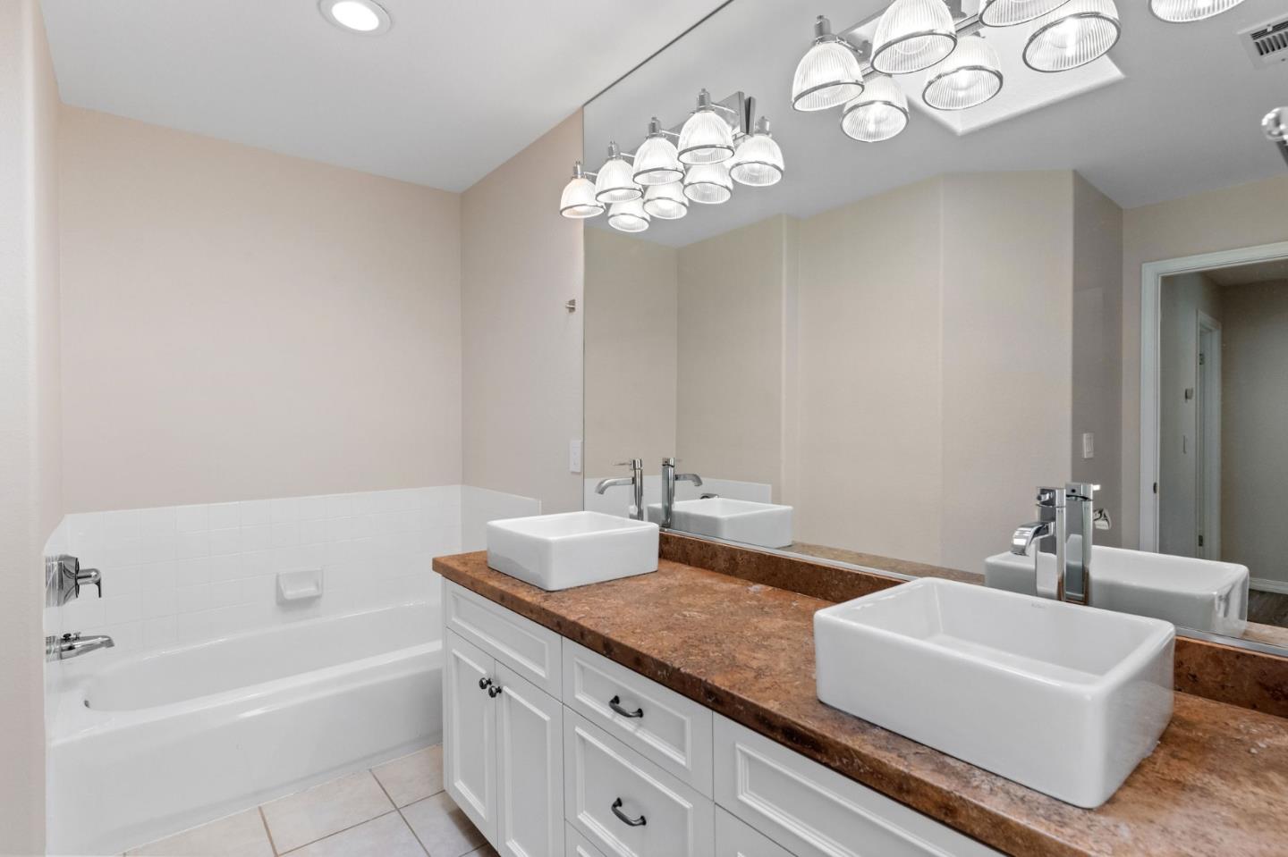 Detail Gallery Image 35 of 75 For 208 Kaitlyn Ln, Danville,  CA 94506 - 5 Beds | 3 Baths