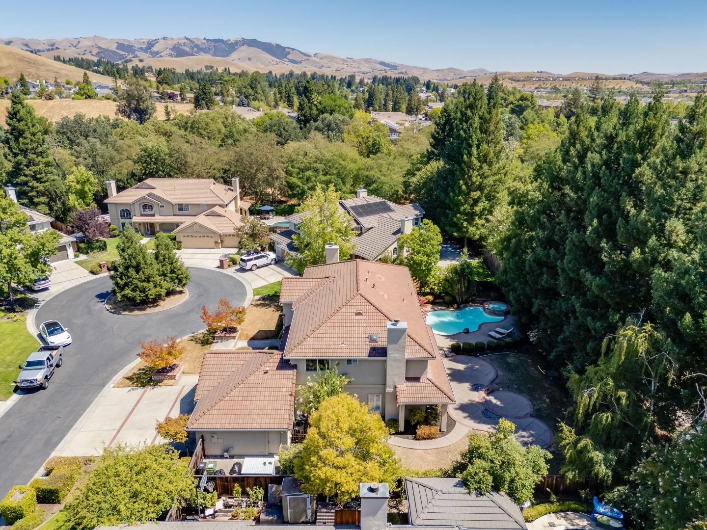 Detail Gallery Image 72 of 75 For 208 Kaitlyn Ln, Danville,  CA 94506 - 5 Beds | 3 Baths