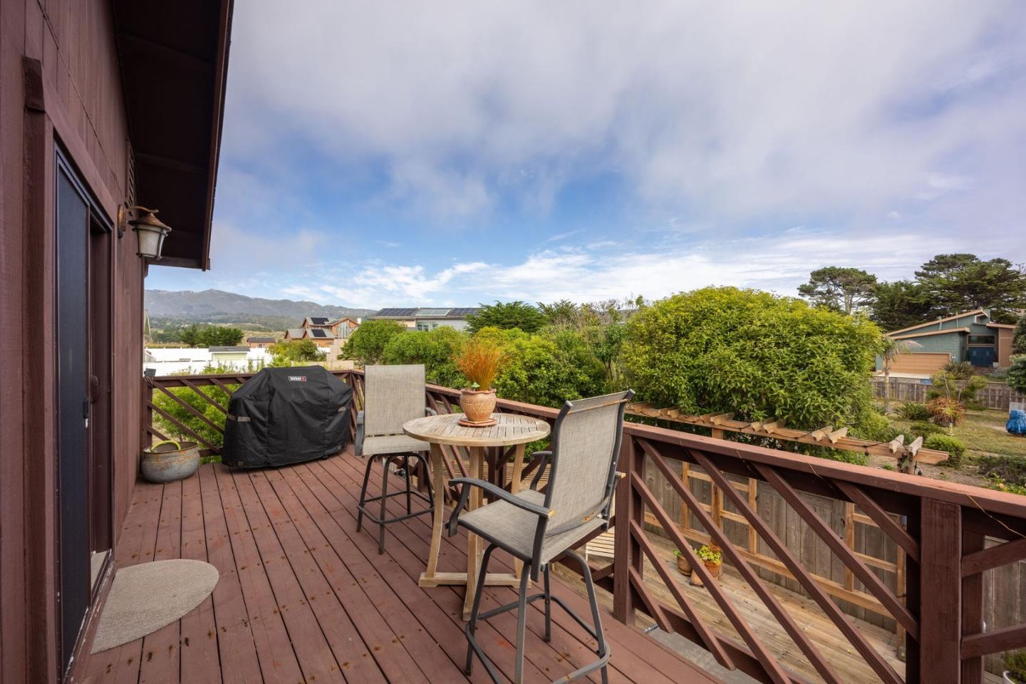 Detail Gallery Image 24 of 37 For 86 Madrone Ave, Moss Beach,  CA 94038 - 3 Beds | 3 Baths