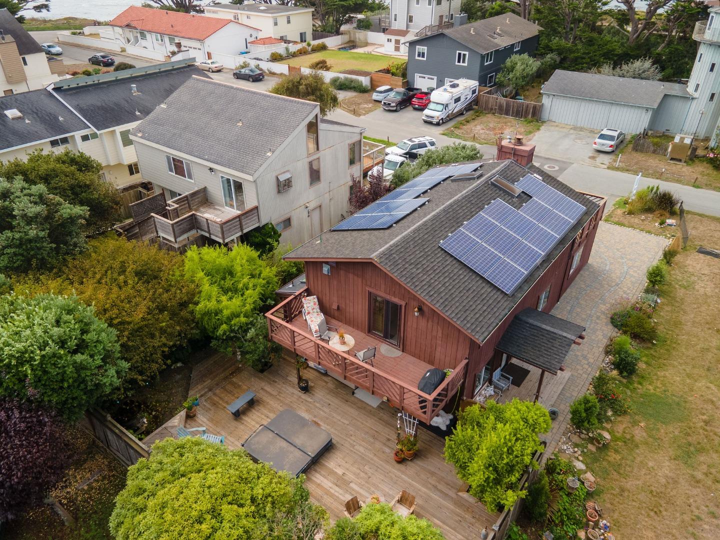 Detail Gallery Image 37 of 37 For 86 Madrone Ave, Moss Beach,  CA 94038 - 3 Beds | 3 Baths
