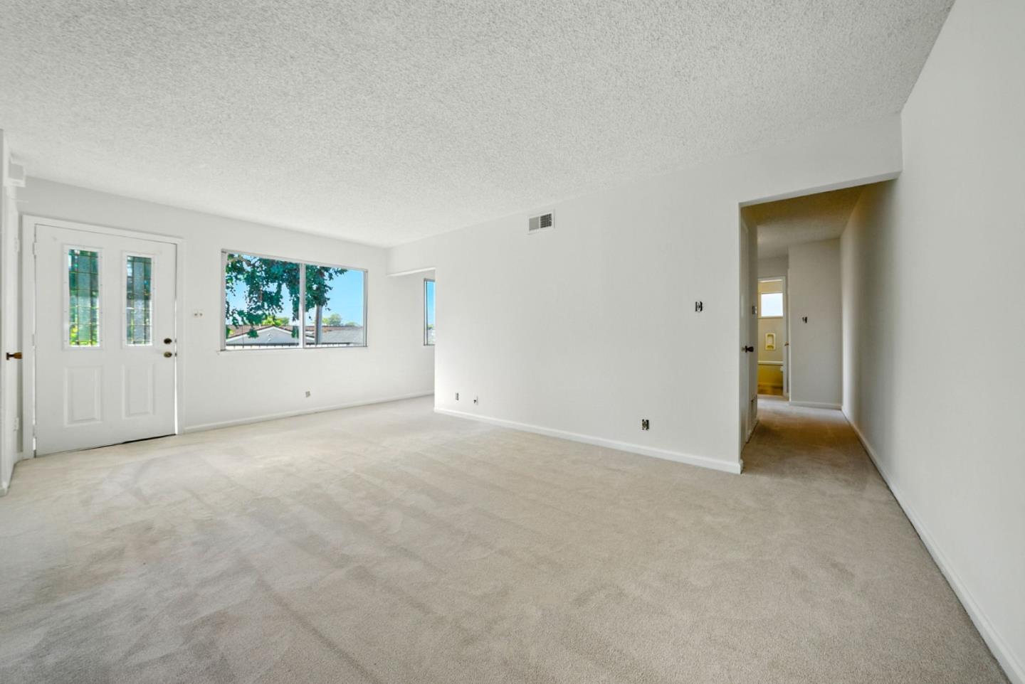 Detail Gallery Image 11 of 51 For 1264 Bouret Dr #4,  San Jose,  CA 95118 - 2 Beds | 1 Baths