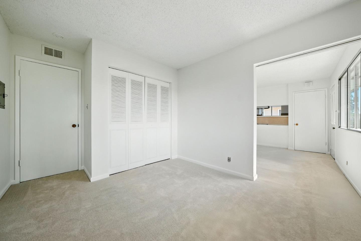 Detail Gallery Image 21 of 51 For 1264 Bouret Dr #4,  San Jose,  CA 95118 - 2 Beds | 1 Baths