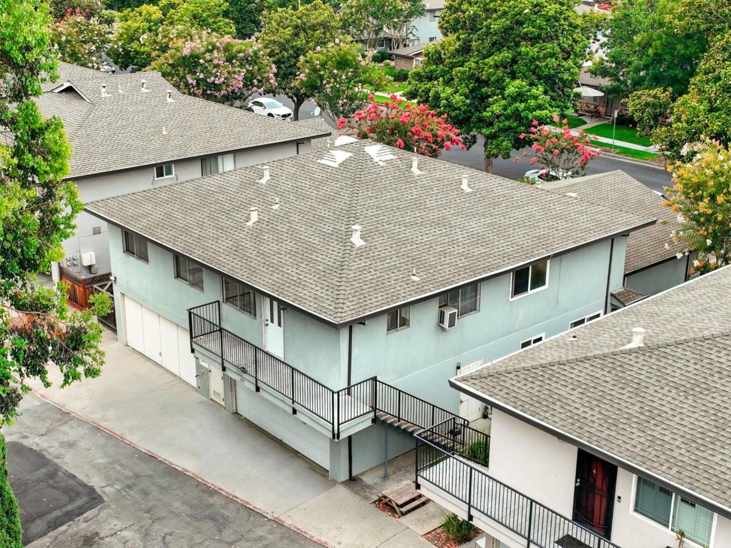 Detail Gallery Image 31 of 51 For 1264 Bouret Dr #4,  San Jose,  CA 95118 - 2 Beds | 1 Baths